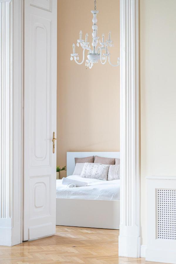 Matilda Luxury Suite Apartment Budapest Eksteriør bilde